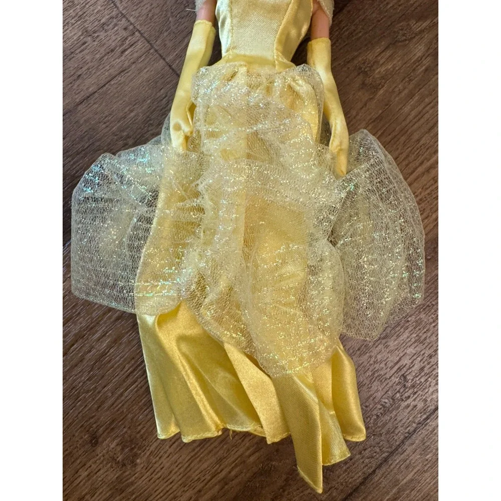 Vtg Disney Store‎ Princess Belle Beauty Beast Classic Doll Yellow Dress Retired